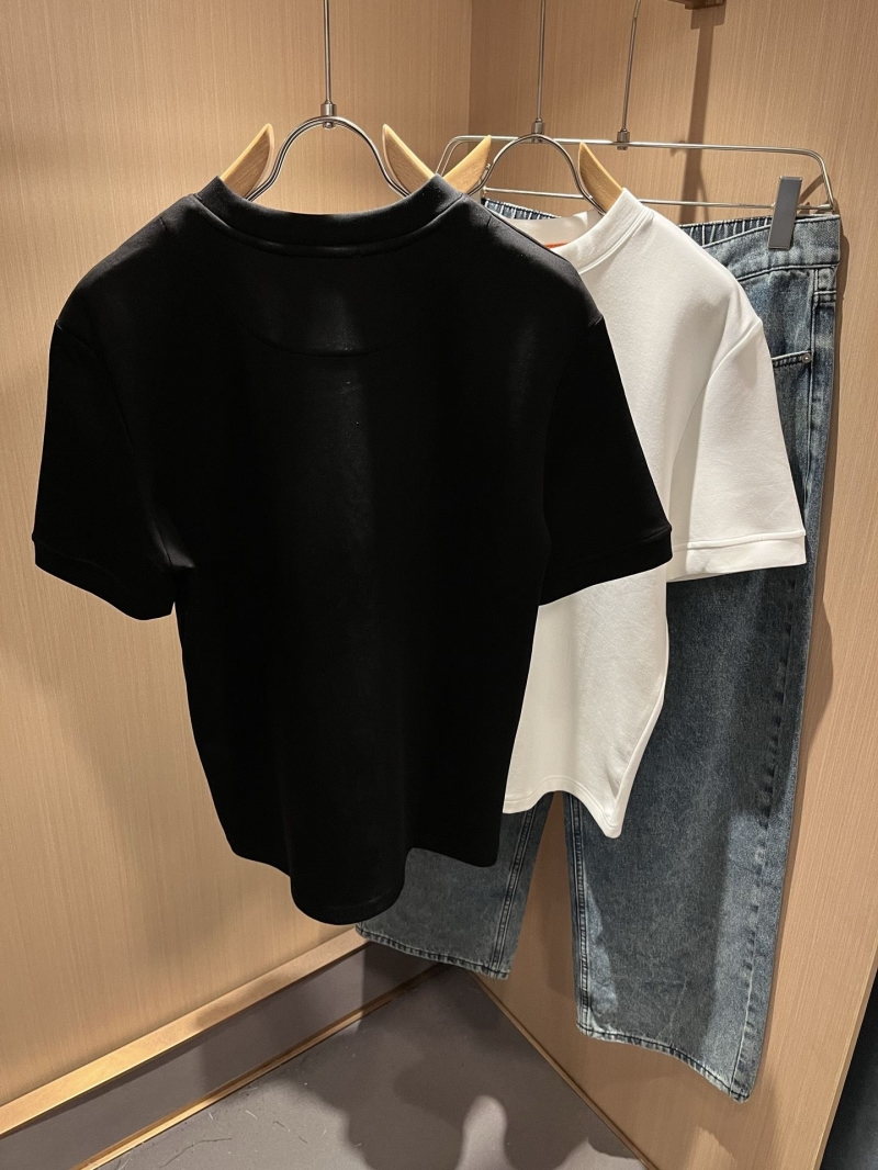 H**me5 t-shirt